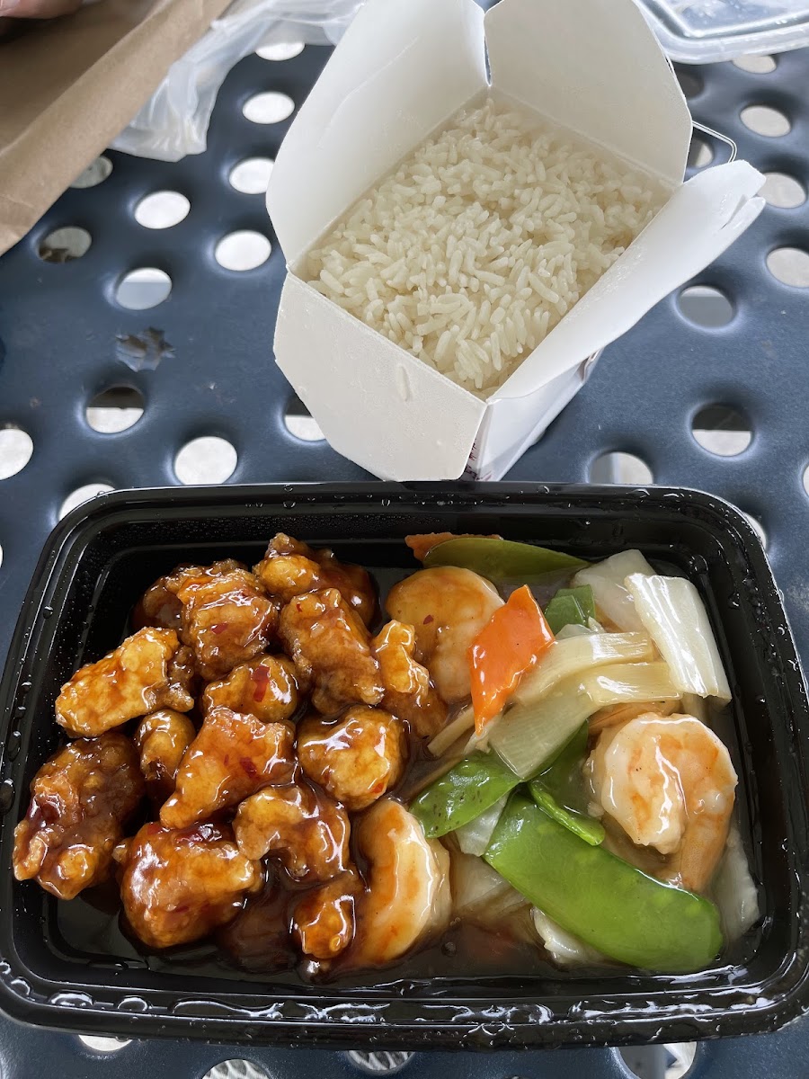 Szechuan Hot Wok Photos 2